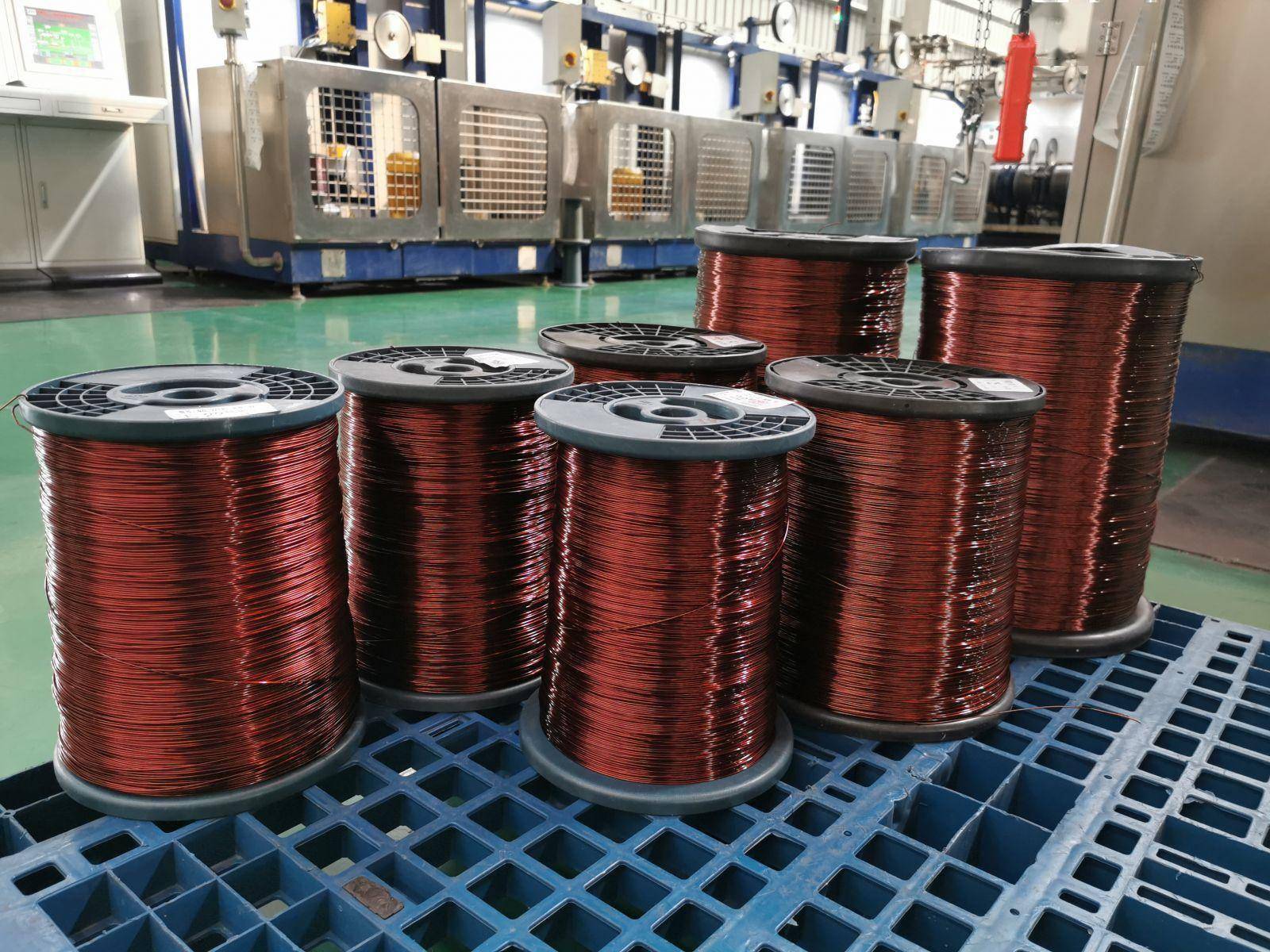 <strong>連續式碳化爐在漆包線回收處理中的高效應用</strong>